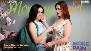 Onlyfans MommysGirl Freya Parker & Siri Dahl Back Home To You - MyPornerLeak