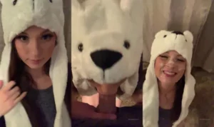 Anna Blossom Blows A Dick As A Panda - MyPornerLeak