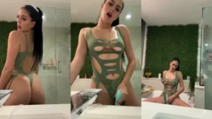 Camilla Araujo NEW PPV Getting Wet Solo In Toilet - MyPornerLeak