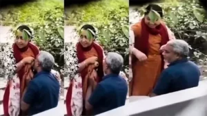 Desi Aunty Park – Old Man Boobs Suck – Indian porn video - MyPornerLeak