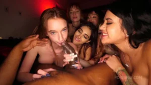 Melanie Marie And Her Friends’ Hot Orgy - MyPornerLeak