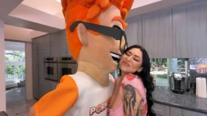 PornDudeCasting – Melissa Moore Fills Up on Porn Dude Sausage - MyPornerLeak