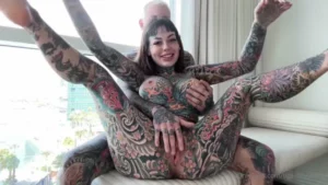 Tigerlilly Tatoted Babe Loves Oral Sex - MyPornerLeak Leak