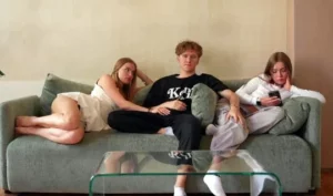While the girlfriend is sleeping, the guy learned all the charm of Russian domestic infidelity on the bed - MyPornerLeak Leak